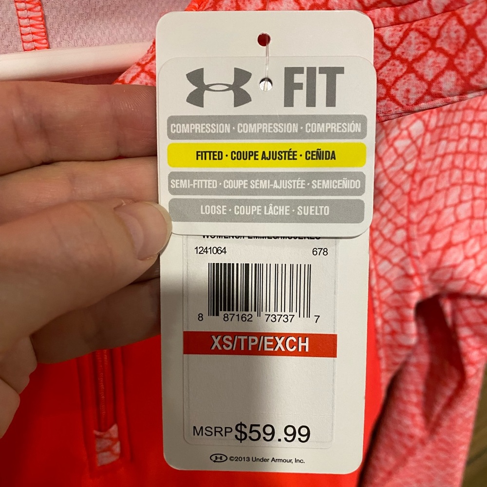 Under Armour Women’s Fitted Cold Gear Pullover - XS - Picture 4 of 8